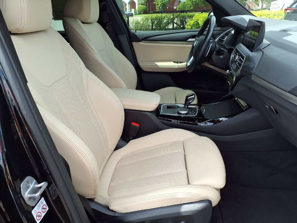 Used 2024 BMW X3 sDrive30i w/ Premium Package w/ZPA RWD image 15