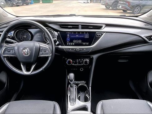 Used 2020 Buick Encore GX Preferred w/ Cold Weather Comfort Package FWD image 15