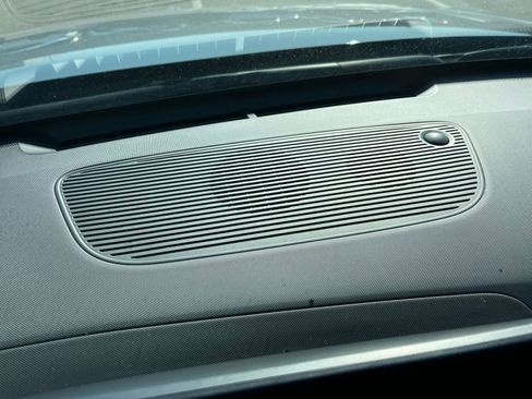 Used 2025 Hyundai Kona SEL image 17