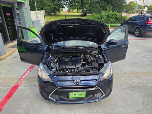 Used 2017 Toyota Yaris iA FWD image 46