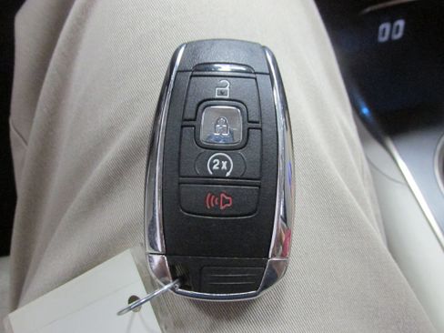 Used 2017 Lincoln MKC Black Label image 46