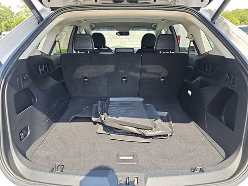 Certified 2019 Ford Edge SEL w/ Equipment Group 201A FWD image 12