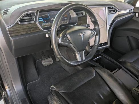 Used 2016 Tesla Model X 90D AWD/4WD image 10