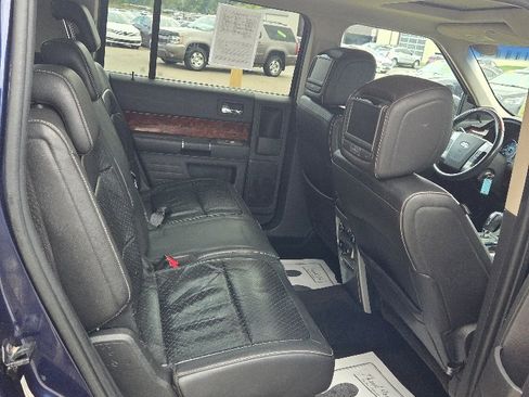 Used 2011 Ford Flex Limited w/ Class III Trailer Tow Pkg image 13