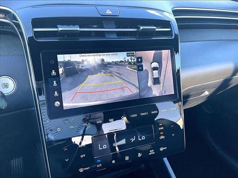 Used 2023 Hyundai Santa Cruz Limited image 22