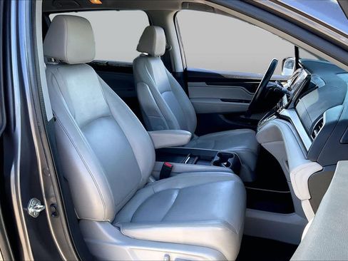Used 2018 Honda Odyssey EX-L image 9