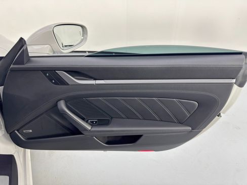 Used 2022 Porsche 911 Carrera S w/ Sport Package image 39