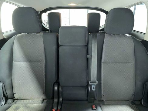 Used 2019 Nissan Pathfinder S AWD/4WD image 21