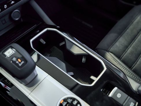 New 2026 Mitsubishi Outlander AWD image 55
