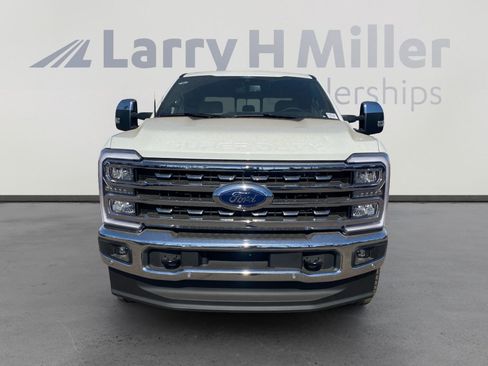 New 2026 Ford F350 Lariat w/ Lariat Premium Package image 8