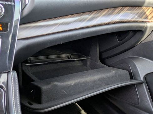 Used 2018 Nissan Maxima Platinum image 22