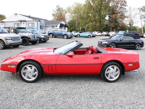 Used 1989 Chevrolet Corvette Convertible image 9