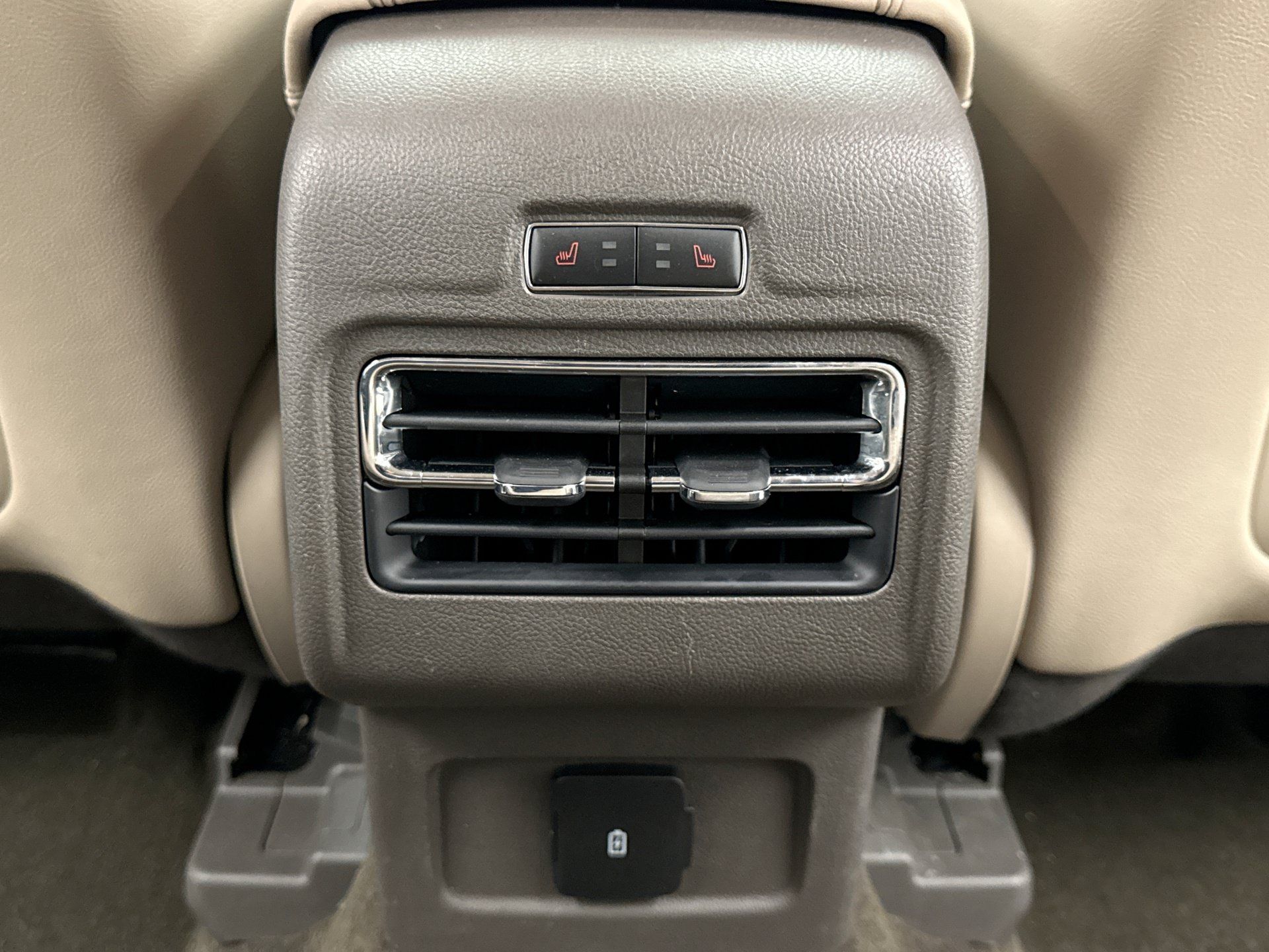 Used 2020 Lincoln Corsair AWD image 21
