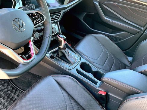 Used 2024 Volkswagen Jetta GLI Autobahn w/ GLI Black Package FWD image 17
