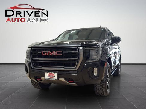Used 2022 GMC Yukon AT4 AWD/4WD image 2