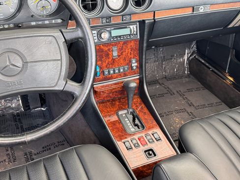 Used 1989 Mercedes-Benz 560 SL image 20