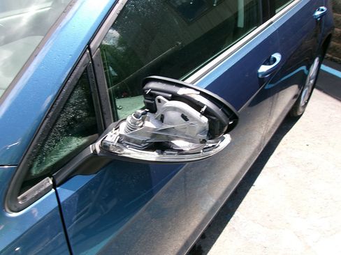 Used 2017 Volkswagen Golf SE image 4