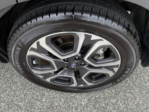 Used 2023 Subaru Ascent Limited AWD/4WD image 12