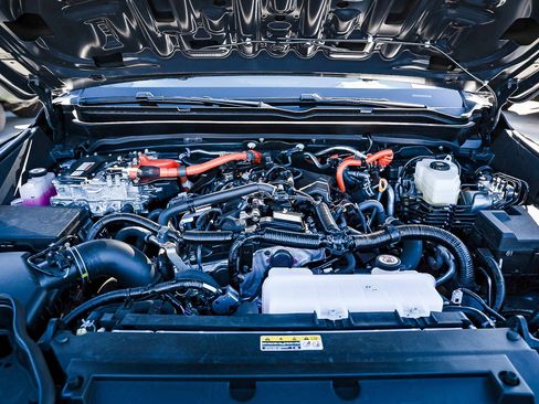 New 2025 Toyota Tacoma TRD Off-Road image 14