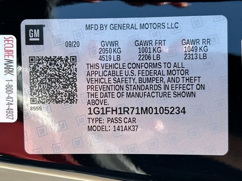 Used 2021 Chevrolet Camaro SS RWD image 32
