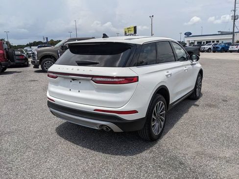 Used 2025 Lincoln Corsair Reserve FWD image 4