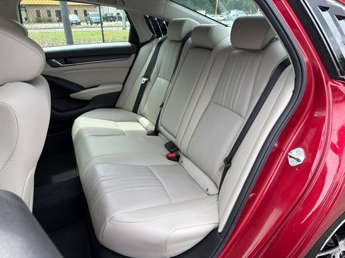 Used 2021 Honda Accord Touring image 21
