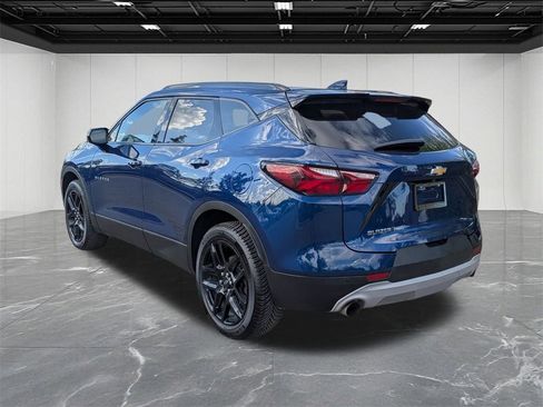 Used 2022 Chevrolet Blazer LT image 3