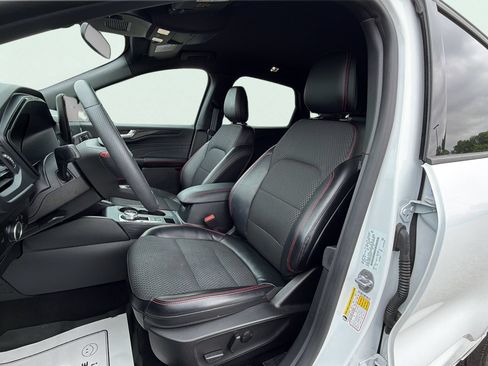 Used 2023 Ford Escape ST-Line Select w/ Tech Pack #2 AWD/4WD image 11