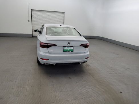 Used 2019 Volkswagen Jetta R-Line FWD image 6