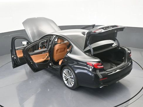 Used 2022 BMW 530i w/ Premium Package image 75