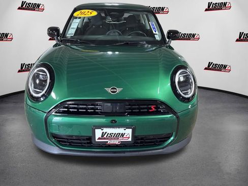 Used 2025 MINI Cooper S FWD image 2