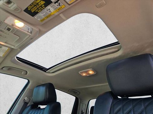 Used 2020 Toyota Tundra Platinum AWD/4WD image 22