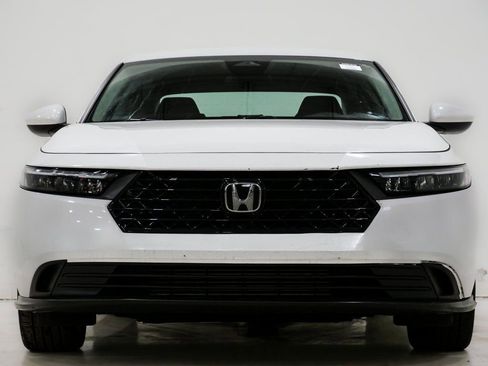 Used 2023 Honda Accord LX image 2