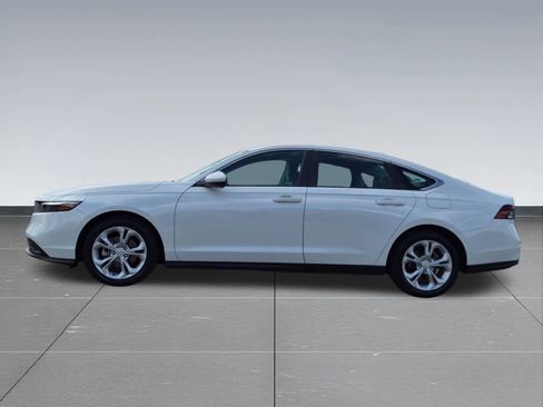 Certified 2023 Honda Accord LX image 5
