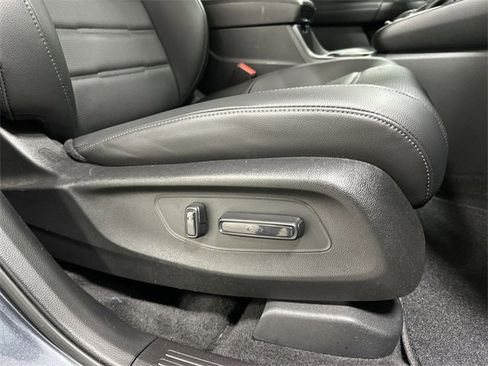 Used 2025 Honda CR-V EX-L image 29