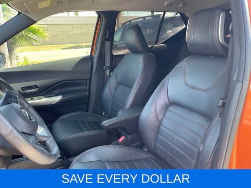 Used 2020 Nissan Kicks SR w/ SR Premium Package FWD image 14