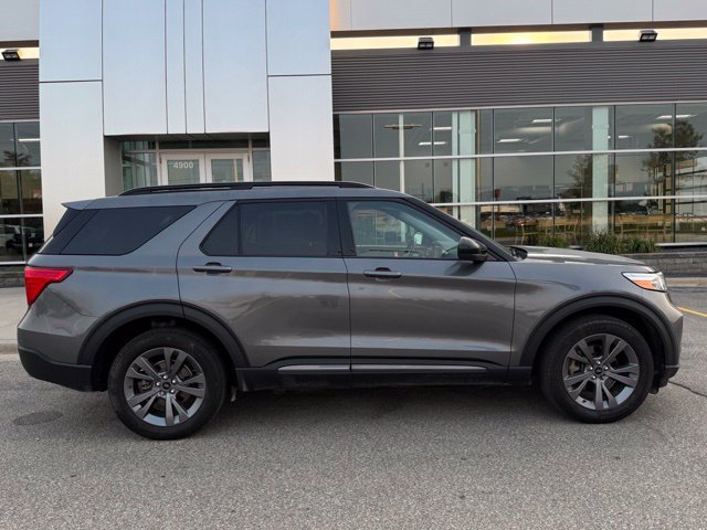 Certified 2023 Ford Explorer XLT w/ Equipment Group 202A AWD/4WD image 36