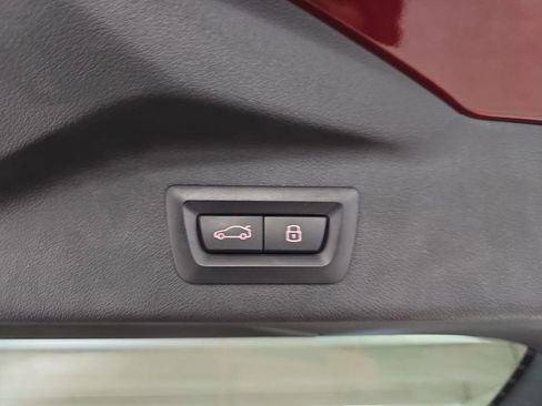 Used 2026 BMW X7 xDrive40i w/ Premium Package image 31