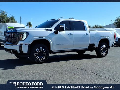 Used 2024 GMC Sierra 3500 Denali Ultimate AWD/4WD image 1
