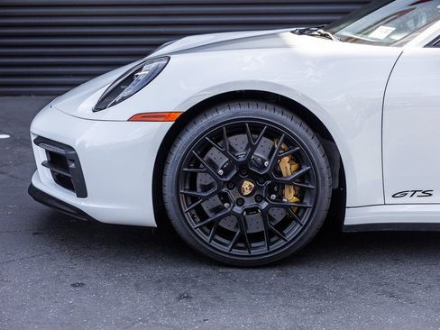 Used 2024 Porsche 911 Carrera GTS image 11