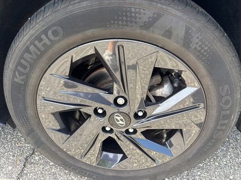 Used 2023 Hyundai Elantra SEL FWD image 10
