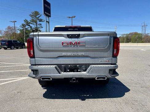 New 2026 GMC Sierra 1500 AT4 w/ AT4 Premium Package AWD/4WD image 5