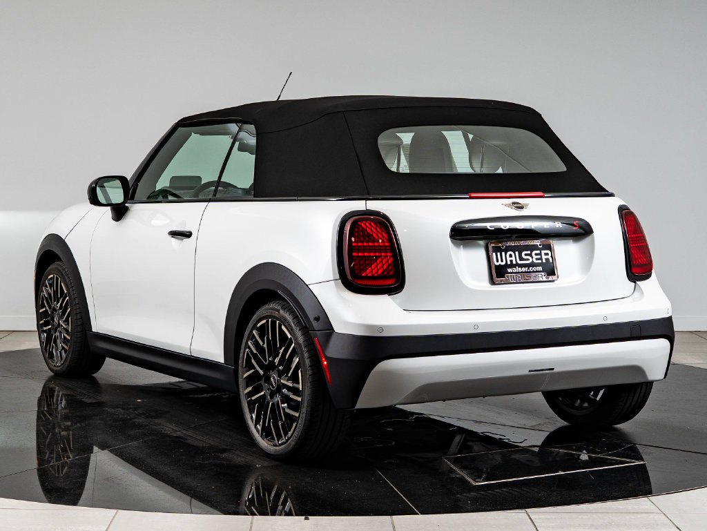 New 2026 MINI Cooper S FWD image 7