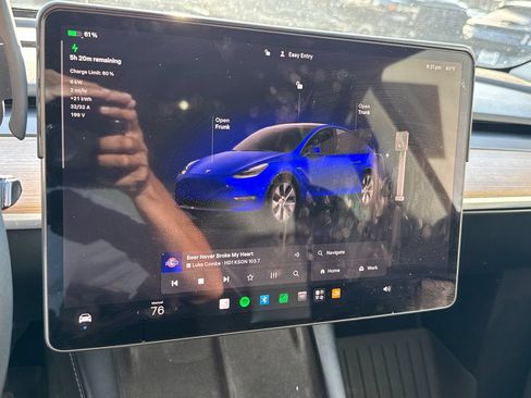 Used 2023 Tesla Model Y Long Range AWD/4WD image 8