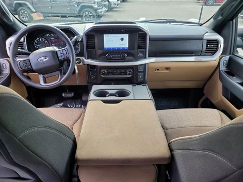 Used 2023 Ford F150 XLT image 11