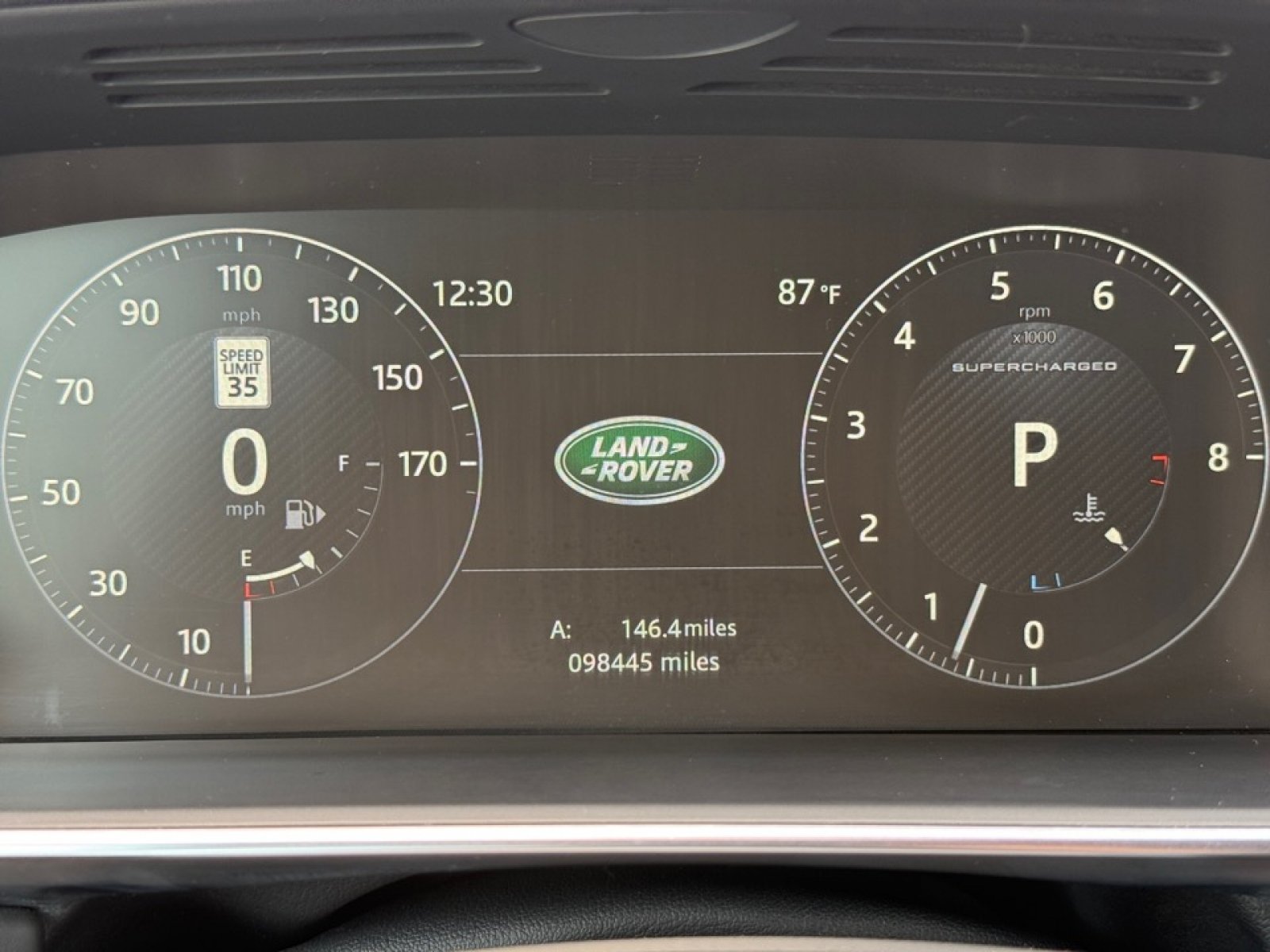 Used 2017 Land Rover Range Rover Supercharged AWD/4WD image 24