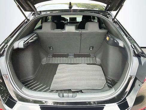 Used 2025 Honda Civic Sport image 25