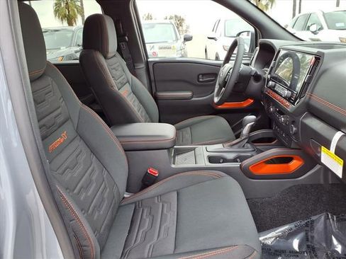 New 2026 Nissan Frontier Pro-X w/ Tow Package RWD image 6