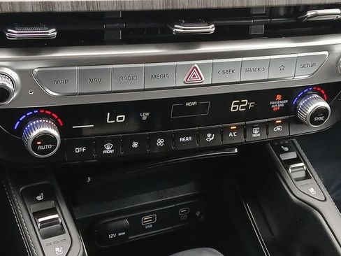 Certified 2023 Kia Telluride EX FWD image 22