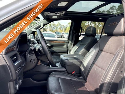 Used 2023 Chevrolet Tahoe High Country image 13